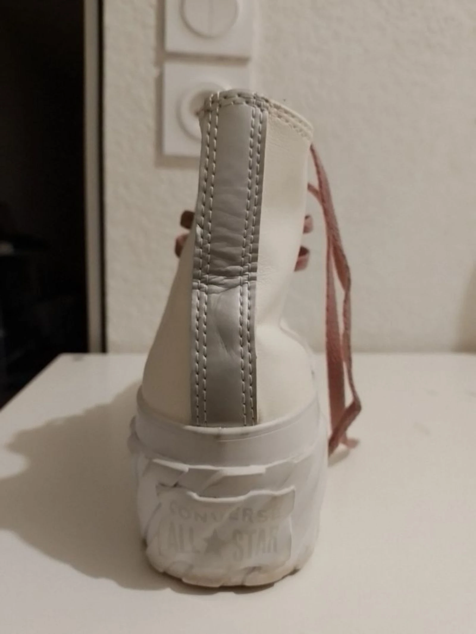 Converse  – photo 5